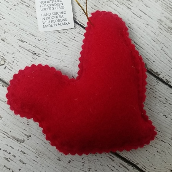 Alaskan Sparkly silhouette wolf ornament - Picture 2 of 3